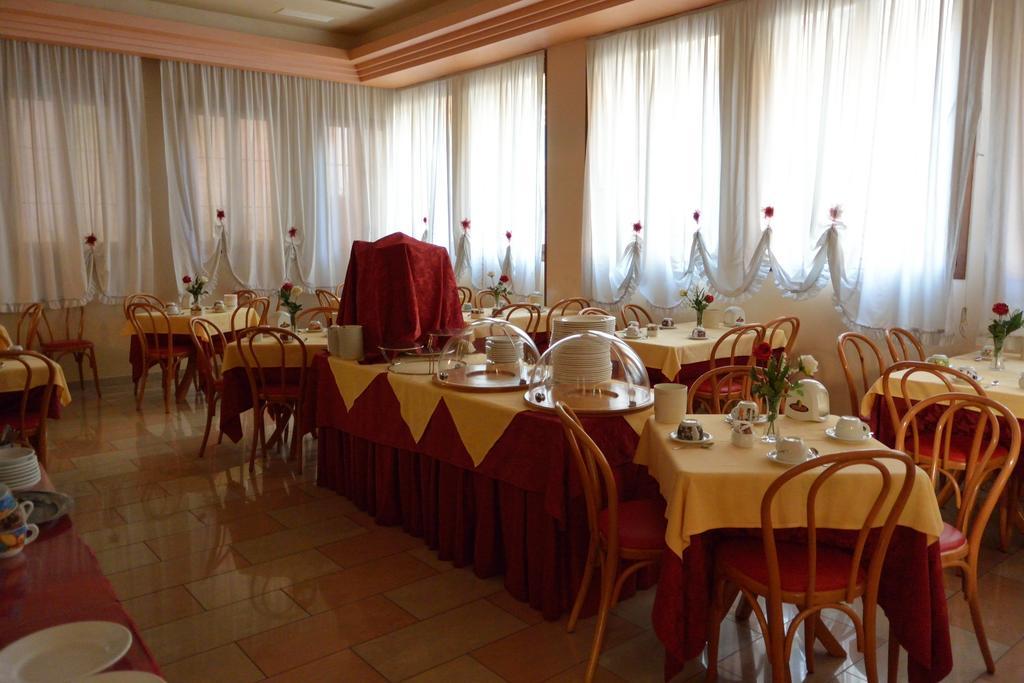 Hotel Belle Arti Veneţia Exterior foto