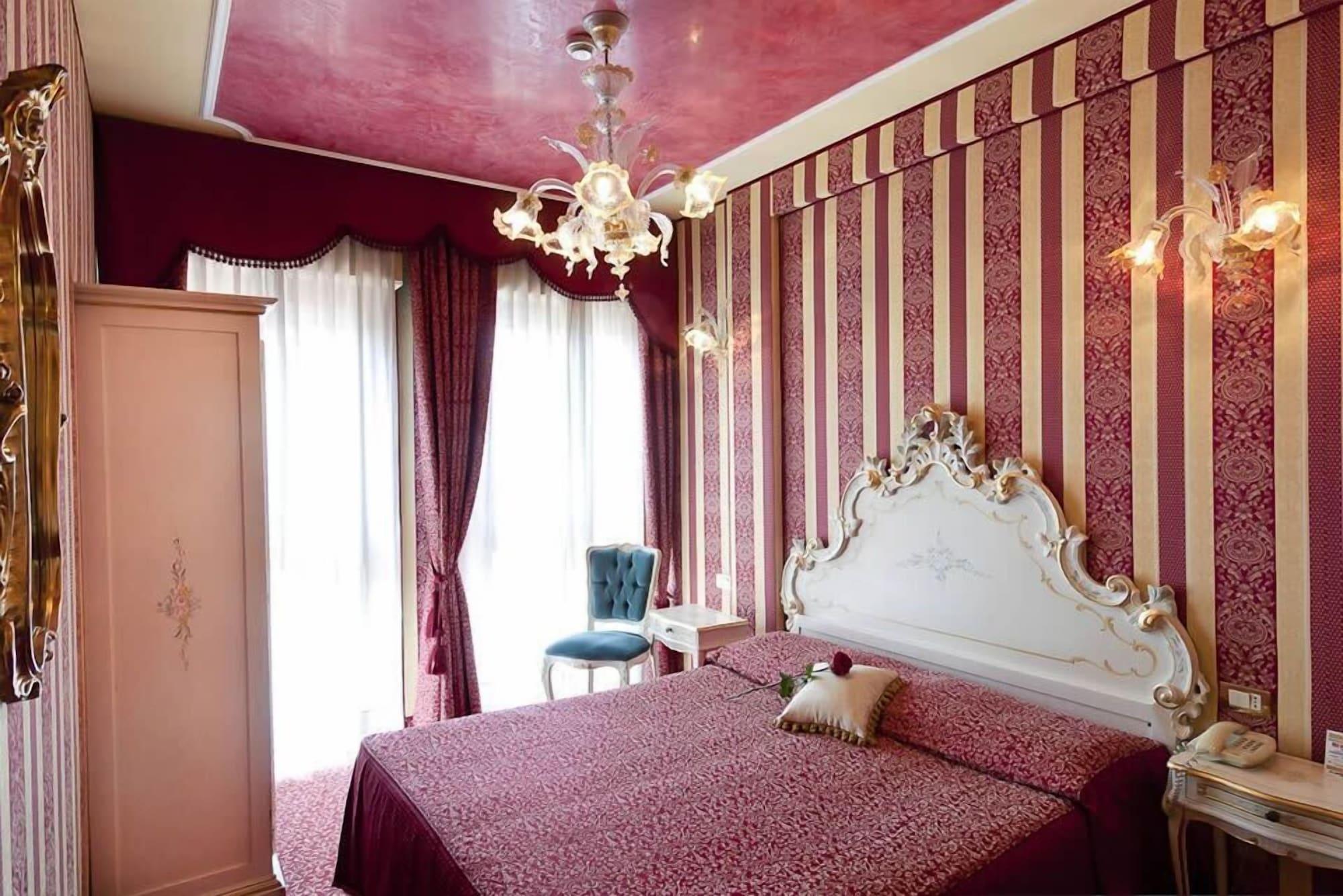 Hotel Belle Arti Veneţia Exterior foto